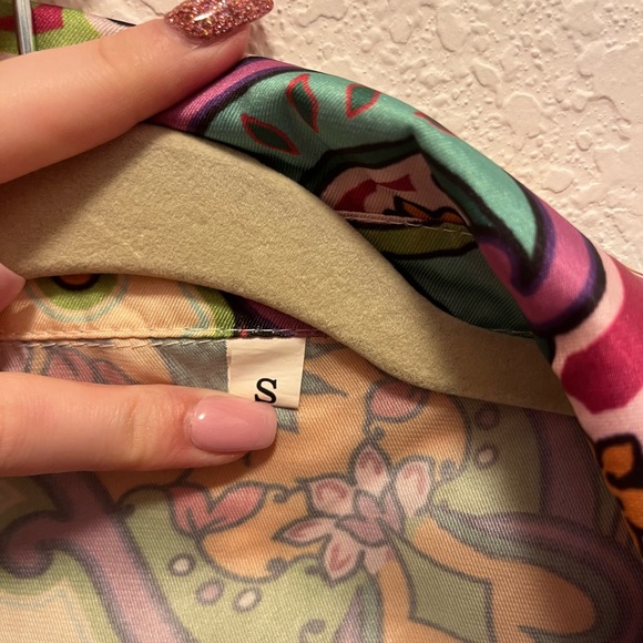 Colorful Design Silky lightweight longsleeve Dress - Picture 3 of 3